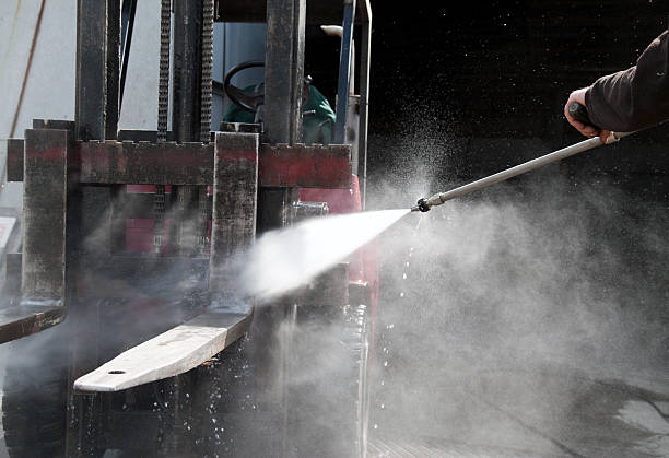 Best Deck Pressure Washing  in Edgewater, CO